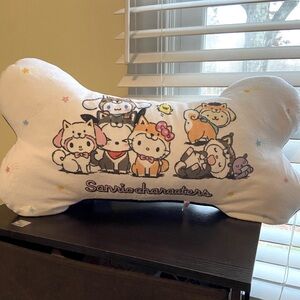 Sold🎀 Sanrio characters throw pillow